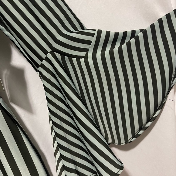 New York and Company “Eva Mendez” Dress - Picture 4 of 13